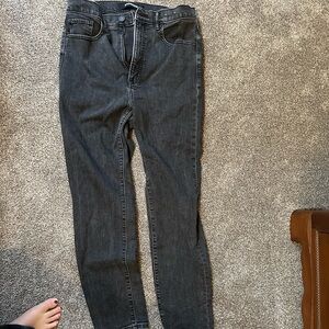 Express Women’s Charcoal Skinny Jeans